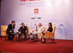 Hội thảo “Kinh tế Việt Nam 2018 – Nhận diện và hành động”  – Thành công từ những định hướng cụ thể dành cho các doanh nghiệp