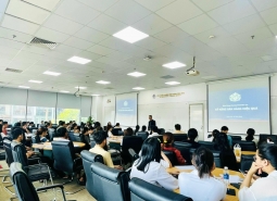 Gần 70 học viên tham gia khai giảng khóa học “Kỹ năng bán hàng hiệu quả” tại PTI HCM