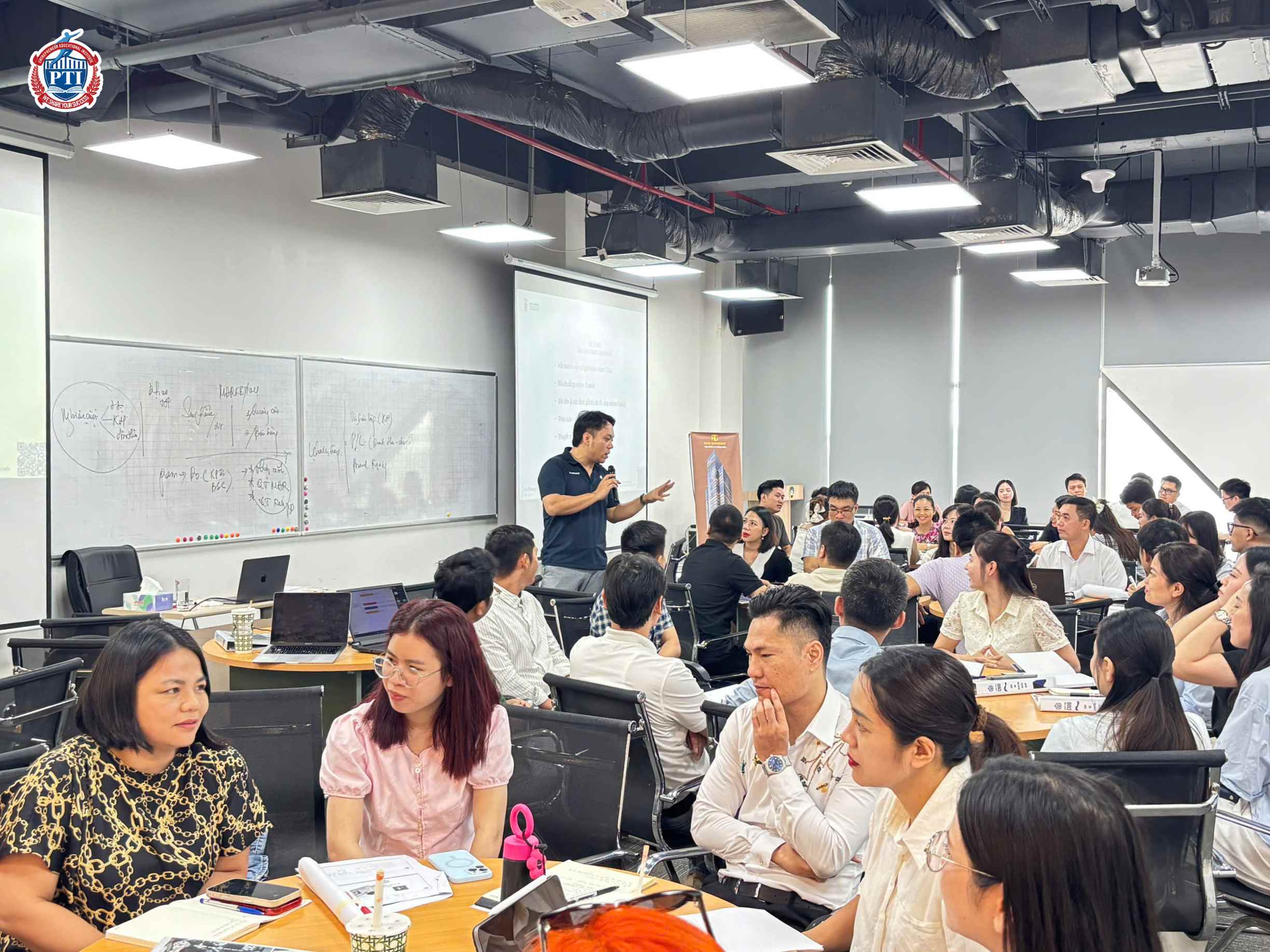 PTI Hà Nội: khai giảng chương trình đào tạo “CMO – Giám đốc Marketing chuyên nghiệp” 1 10
